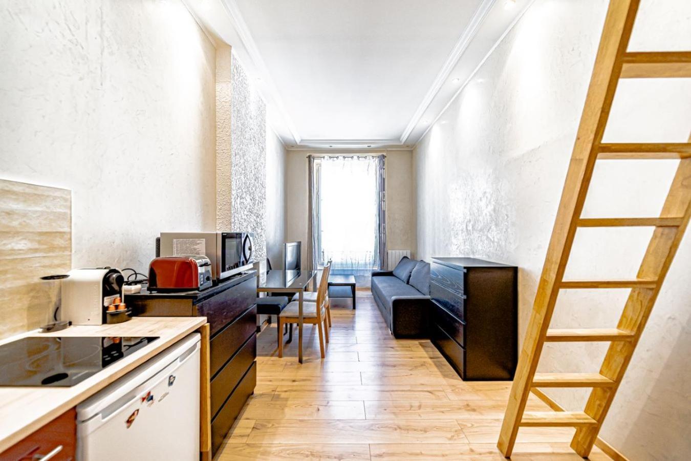 Le Petit Anna 4 Pers Lägenhet Villeurbanne Exteriör bild